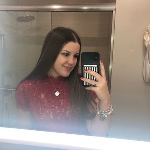 Meet your Posher, Alanna